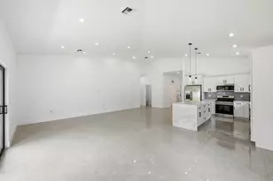 4530 NW 36th Ct, Fort Lauderdale, FL 33319 - Photo 10