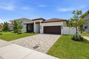 4530 NW 36th Ct, Fort Lauderdale, FL 33319 - Photo 2