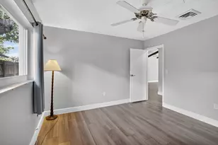 1761 NW 107th Ave, Pembroke Pines, FL 33026 - Photo 30