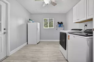 1761 NW 107th Ave, Pembroke Pines, FL 33026 - Photo 34