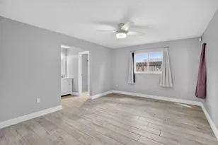1761 NW 107th Ave, Pembroke Pines, FL 33026 - Photo 18
