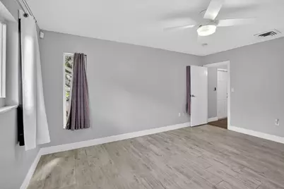 1761 NW 107th Avenue, Pembroke Pines, FL 33026 - Photo 20