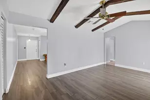 1761 NW 107th Ave, Pembroke Pines, FL 33026 - Photo 10