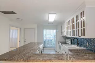 13741 Flora Pl, Delray Beach, FL 33484 - Photo 6