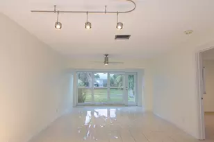 13741 Flora Pl, Delray Beach, FL 33484 - Photo 8