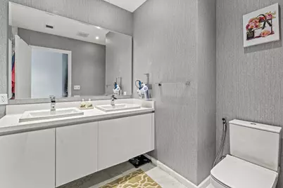 701 N Fort Lauderdale Beach Boulevard #1205, Fort Lauderdale, FL 33304 - Photo 24