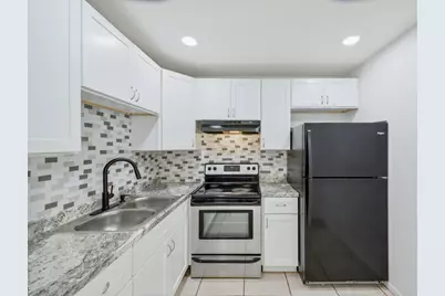 6289 Lear Drive #206, Lake Worth, FL 33462 - Photo 4