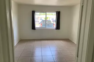 2624 NE 32nd St, Fort Lauderdale, FL 33306 - Photo 10