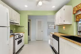 1261 NW 90th Dr, Plantation, FL 33322 - Photo 14