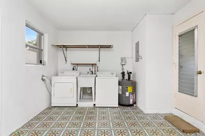 1261 NW 90th Drive, Plantation, FL 33322 - Photo 36