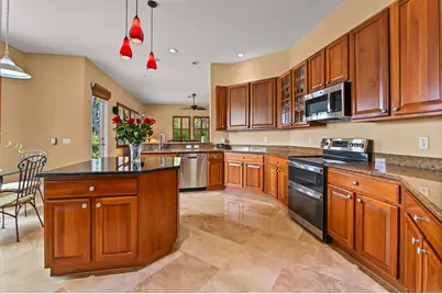 458 Cresta Circle, West Palm Beach, FL 33413 - Photo 14