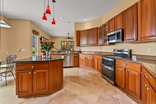 458 Cresta Cir, West Palm Beach, FL 33413 - Photo 14