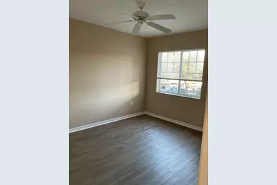 6410 Emerald Dunes 202 Drive #202, West Palm Beach, FL 33411 - Photo 6