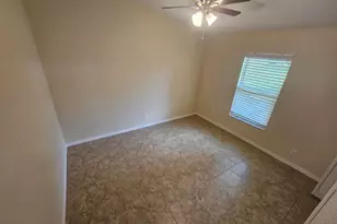 1749 NE 2nd St, Okeechobee, FL 34972 - Photo 12