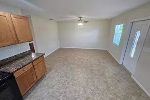 1749 NE 2nd St, Okeechobee, FL 34972 - Photo 10