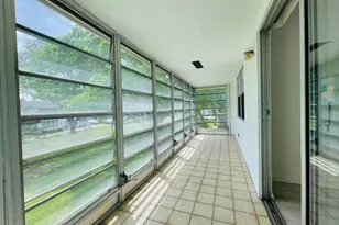 333 Farnham P, Deerfield Beach, FL 33442 - Photo 14