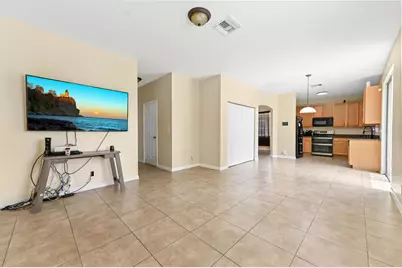 6819 Osage Circle, West Palm Beach, FL 33413 - Photo 14