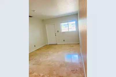 590 NW 40th Court, Oakland Park, FL 33309 - Photo 6