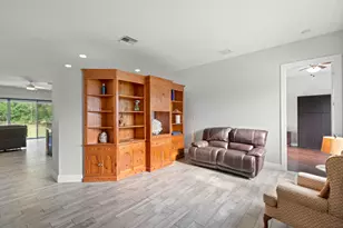 4900 126th Dr N, West Palm Beach, FL 33411 - Photo 4