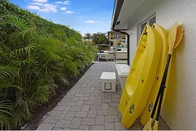 839 Enfield Street, Boca Raton, FL 33487 - Photo 14