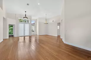 10027 Umberland Pl, Boca Raton, FL 33428 - Photo 12
