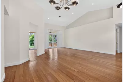 10027 Umberland Place, Boca Raton, FL 33428 - Photo 10