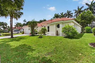 10027 Umberland Place, Boca Raton, FL 33428 - Photo 2