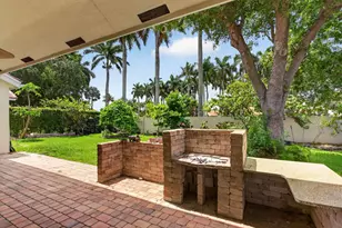 10027 Umberland Pl, Boca Raton, FL 33428 - Photo 8