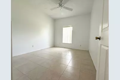 332 SW Glenwood Drive, Port Saint Lucie, FL 34984 - Photo 14