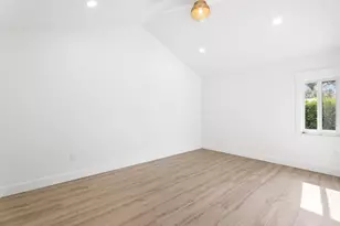 109 Harbourside Cir, Jupiter, FL 33477 - Photo 12