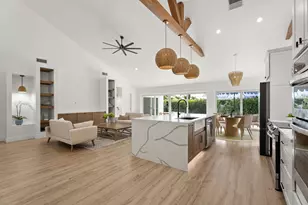109 Harbourside Cir, Jupiter, FL 33477 - Photo 4