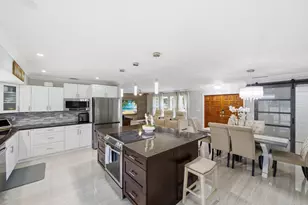 55 W Cypress Rd, Lake Worth, FL 33467 - Photo 10