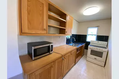 529 N 11th Street, Fort Pierce, FL 34950 - Photo 10