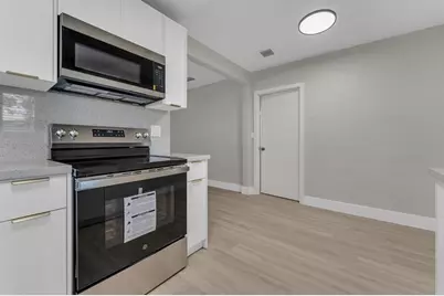 1131 NW 18th Avenue, Fort Lauderdale, FL 33311 - Photo 8