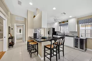 609 Hudson Bay Dr, Palm Beach Gardens, FL 33410 - Photo 8