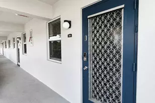 7787 Golf Cir Dr, Margate, FL 33063 - Photo 22