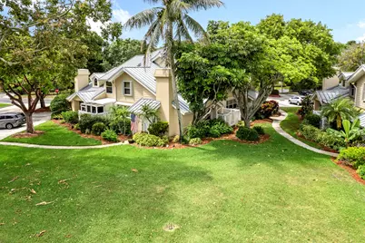 2302 Chadwick Court, Boynton Beach, FL 33436 - Photo 4