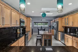 1571 SE 24th Ave, Pompano Beach, FL 33062 - Photo 16