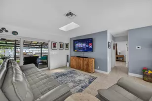 1571 SE 24th Ave, Pompano Beach, FL 33062 - Photo 14