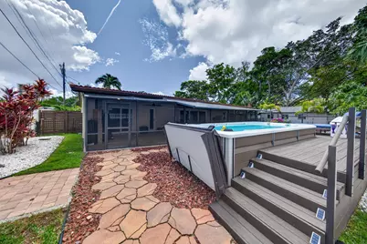 1571 SE 24th Avenue, Pompano Beach, FL 33062 - Photo 52