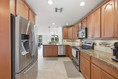 9768 NW 1st Manor, Coral Springs, FL 33071 - Photo 6