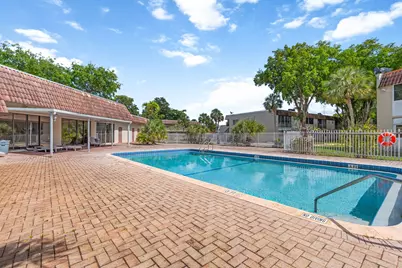 3777 NW 78th Avenue #1b, Davie, FL 33024 - Photo 18