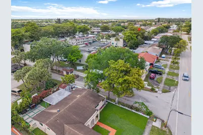 3777 NW 78th Avenue #1b, Davie, FL 33024 - Photo 22