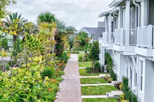 855 SW Heirloom Walk, Palm City, FL 34990 - Photo 4