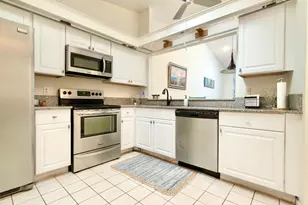 10975 Dolphin Palm Ct, Boynton Beach, FL 33437 - Photo 6