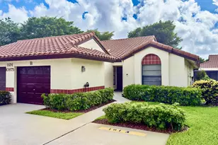 10975 Dolphin Palm Ct, Boynton Beach, FL 33437 - Photo 1
