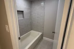 79 Lake Arbor Dr, Palm Springs, FL 33461 - Photo 24