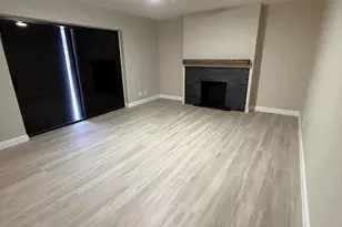 79 Lake Arbor Dr, Palm Springs, FL 33461 - Photo 4