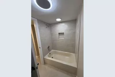 79 Lake Arbor Drive #79, Palm Springs, FL 33461 - Photo 22