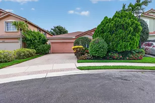 4889 N Classical Blvd, Delray Beach, FL 33445 - Photo 2